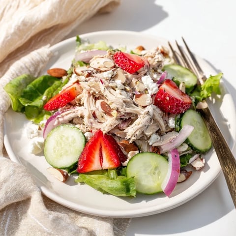 Freshly poached, shredded chicken and sliced strawberries tossed with crisp cucumber and red onion in a creamy poppy seed dressing. 